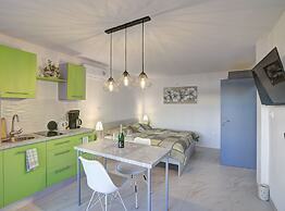 Apartments Luka & Leona