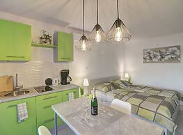 Apartments Luka & Leona