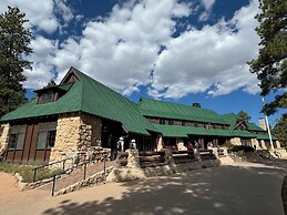 The Lodge at Bryce Canyon