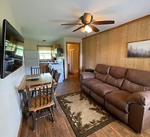 Lena's Northern Pines Resort