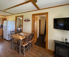 Lena's Northern Pines Resort
