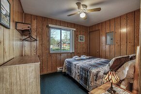 Lena's Northern Pines Resort