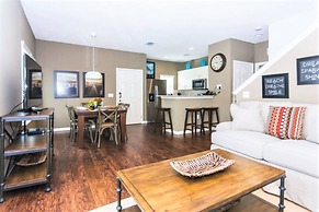 Beautiful Townhouse Next to Disney Parks 24