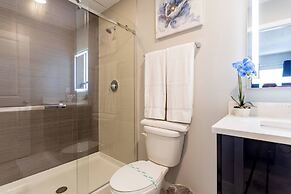 Luxury Vacation Home With Splash Pool/bbq 03