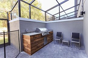 Luxury Vacation Home With Splash Pool/bbq 03