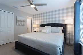 Luxury Vacation Home With Splash Pool/bbq 03