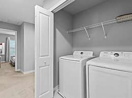 Beautiful Vacation Home With Splash Pool 35