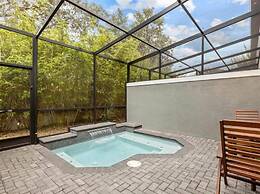 Beautiful Vacation Home With Splash Pool 35