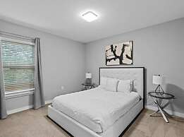 Beautiful Vacation Home With Splash Pool 35