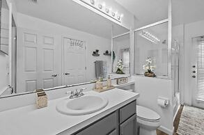 Enchanting House few min Away From the Parks 52