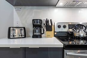 Luxury Remodeled Home W/splash Pool Near Disney 31