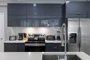 Luxury Remodeled Home W/splash Pool Near Disney 31