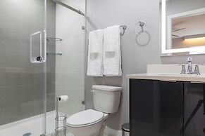 Luxury Remodeled Home W/splash Pool Near Disney 31