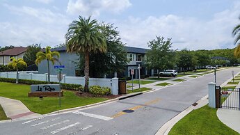 Luxury Remodeled Home W/splash Pool Near Disney 31