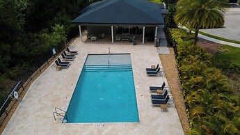 Luxury Remodeled Home W/splash Pool Near Disney 31