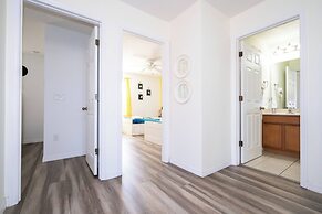 Lake View Home With Private Pool at Bella Vida 91