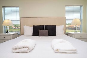 Lake View Home With Private Pool at Bella Vida 91