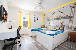 Lake View Home With Private Pool at Bella Vida 91