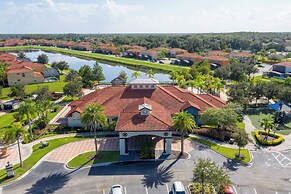 Lake View Home With Private Pool at Bella Vida 91