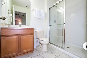 Lake View Home With Private Pool at Bella Vida 91