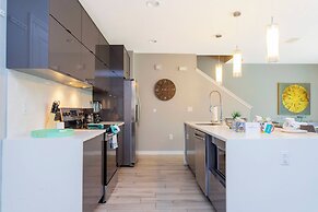 Free Pool Heat! Last Minute Deal! Near Disney 49