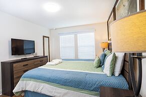 Beautiful Townhome With Hot Tub 13