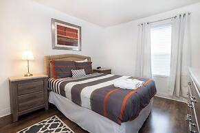 Beautiful Townhome With Hot Tub 13