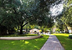 Beautiful Townhome With Hot Tub 13