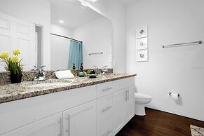 Beautiful Townhouse Next to Disney Parks 04