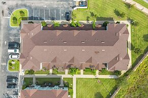 Beautiful Townhouse Next to Disney Parks 04