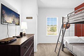 Beautiful Townhouse Next to Disney Parks 04