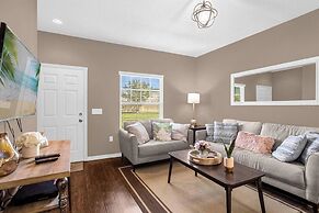 Beautiful Townhouse Next to Disney Parks 04