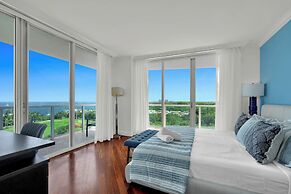 Tropical Paradise - Spacious 3-Bedroom