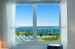 Tropical Paradise - Spacious 3-Bedroom