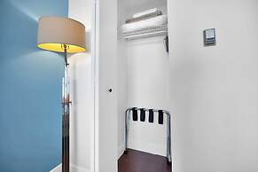 Tropical Paradise - Spacious 3-Bedroom