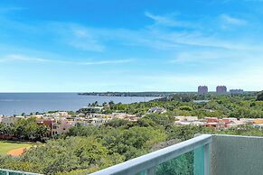 Tropical Paradise - Spacious 3-Bedroom