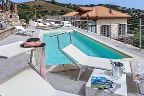 Villa Lions Rose in Sant Agata sui Due Golfi