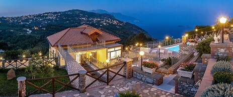 Villa Lions Rose in Sant Agata sui Due Golfi