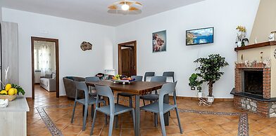 Villa Lions Rose in Sant Agata sui Due Golfi