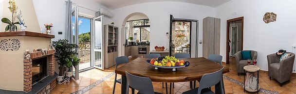 Villa Lions Rose in Sant Agata sui Due Golfi