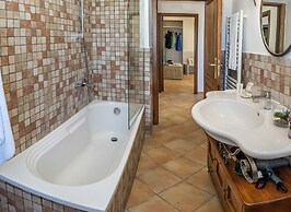 Villa Lions Rose in Sant Agata sui Due Golfi