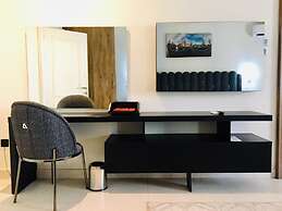 T E L E By Summerset Continental Hotel Maitama