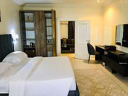 T E L E By Summerset Continental Hotel Maitama