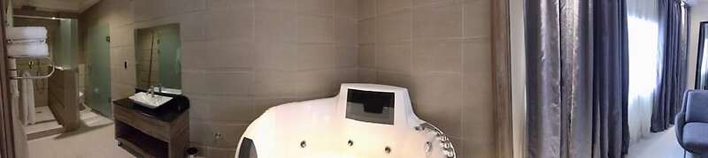 T E L E By Summerset Continental Hotel Maitama