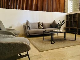 T E L E By Summerset Continental Hotel Maitama