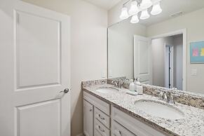 Amazing 7/5 Vacation Home at Windsor Island Resort!!!