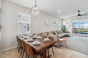 Amazing 7/5 Vacation Home at Windsor Island Resort!!!