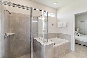 Amazing 7/5 Vacation Home at Windsor Island Resort!!!