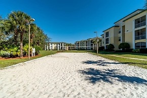 Cozy Condo Minutes Away From Disney