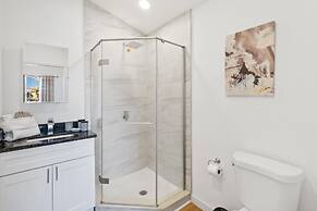 4/2 Private Pool House Near all Famous Attractions!!!